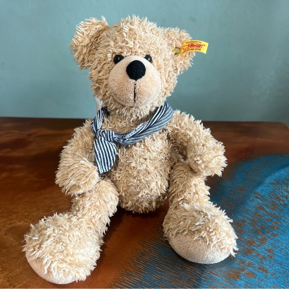 Steiff Fynn Teddy Bear plush Tan Black Stuffed Animal
